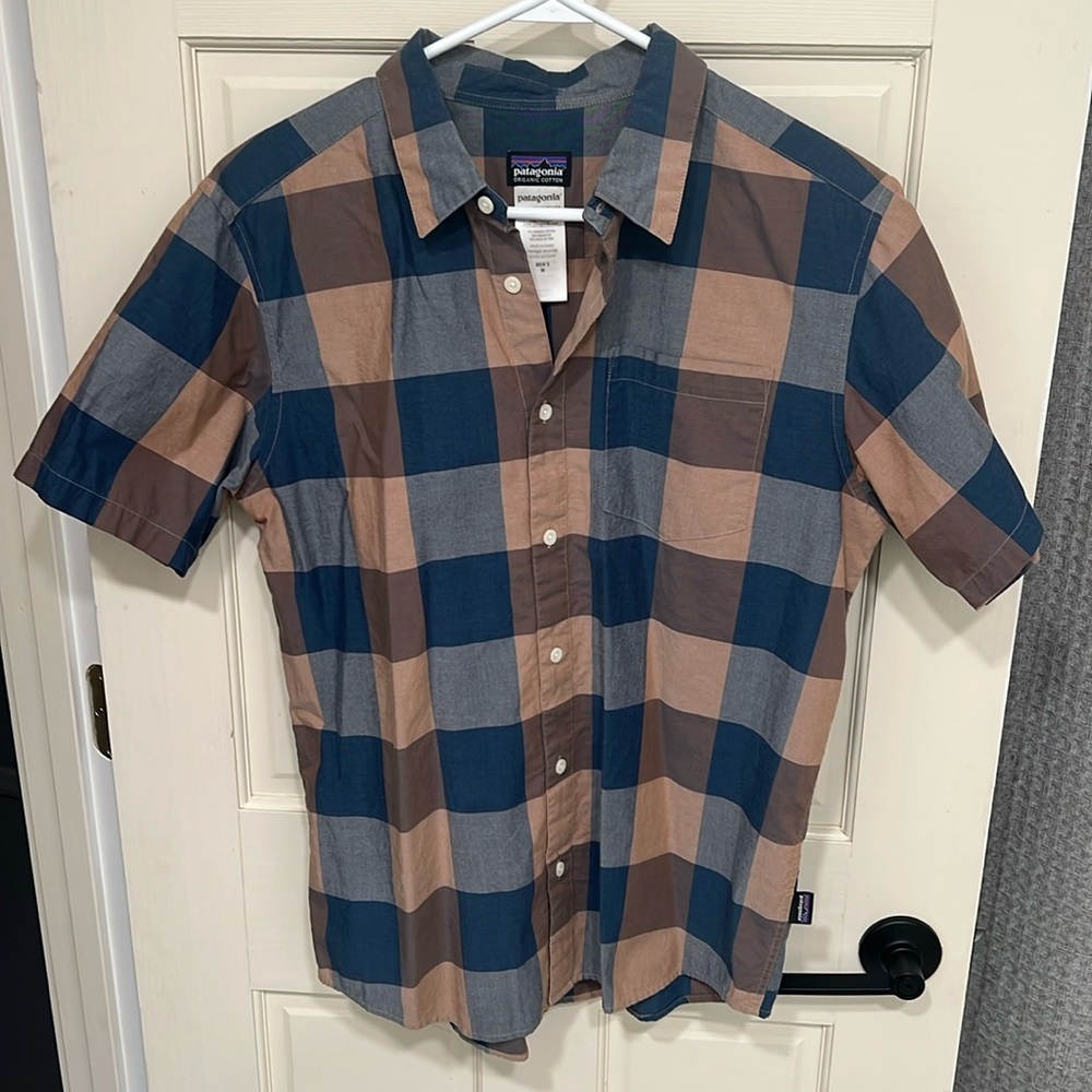 Patagonia mens shirt